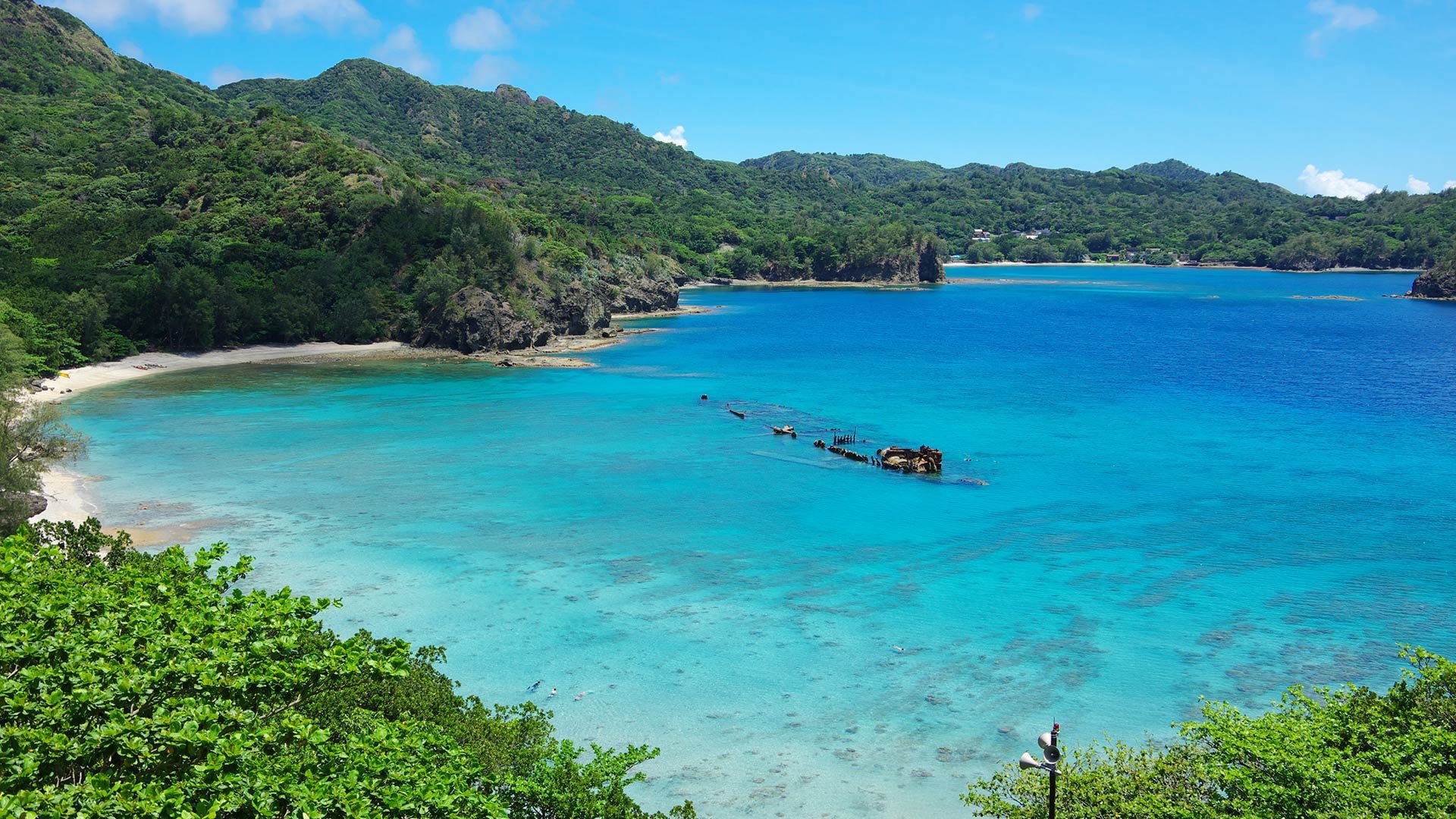 🏝️ 아버지 섬(치치지마) 이미지 1